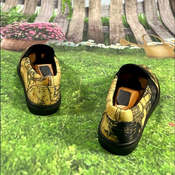 Harry Potter Size 7 Hogwarts School The Marauders Map Casual Mens Shoes - Picture 7 of 12